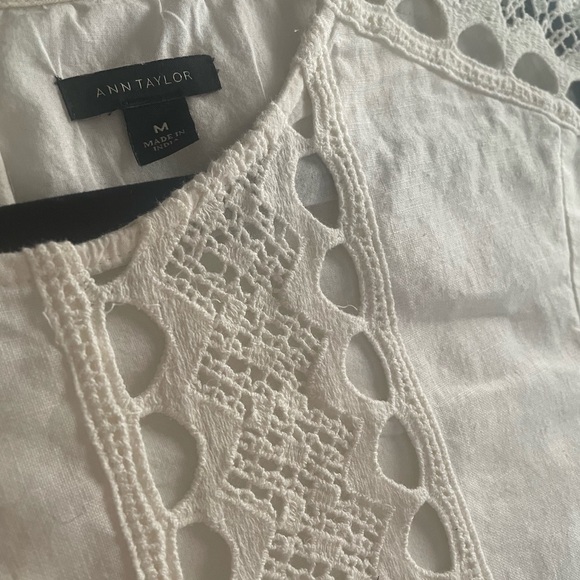 Ann Taylor White 100% linen Crochet Eyelet Blouse - Picture 2 of 10